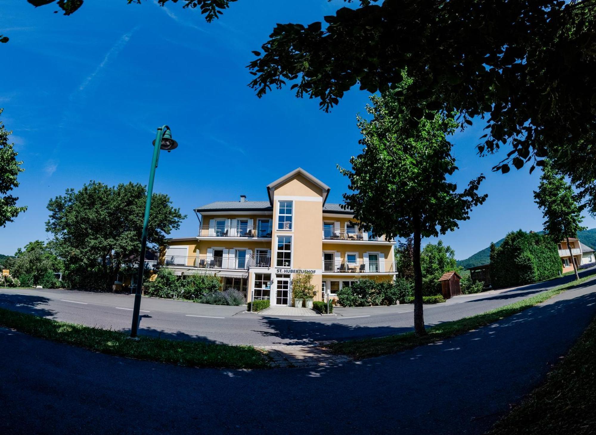 באד גלייכנברג Hotel St. Hubertushof מראה חיצוני תמונה